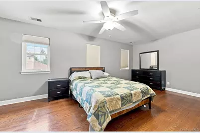 90 Mulberry Common, Riverhead, NY 11901 - Photo 14