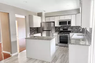 10 Braemar Ct, New City, NY 10956 - Photo 2