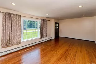 19 Closs Dr, Rhinebeck, NY 12572 - Photo 6