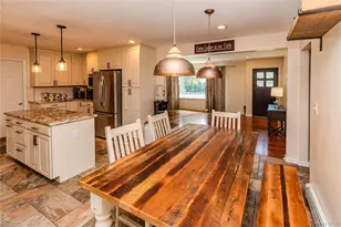 19 Closs Dr, Rhinebeck, NY 12572 - Photo 14