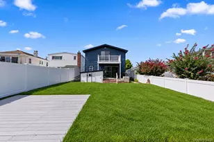 55 Alhambra Rd, Massapequa, NY 11758 - Photo 44