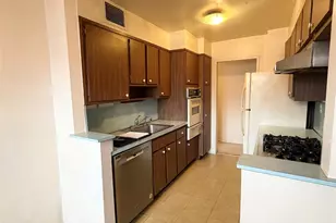 138-10 Franklin Ave, Flushing, NY 11355 - Photo 4