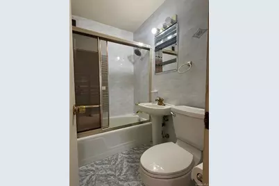138-10 Franklin Avenue #6K, Flushing, NY 11355 - Photo 6