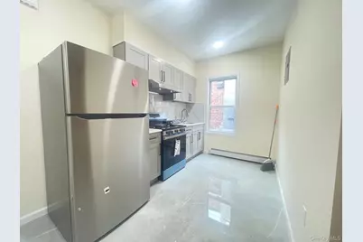 1006 Jericho Turnpike #2R, New Hyde Park, NY 11040 - Photo 2