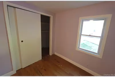 549 Woodbury Road, Cold Spring Harbor, NY 11724 - Photo 16