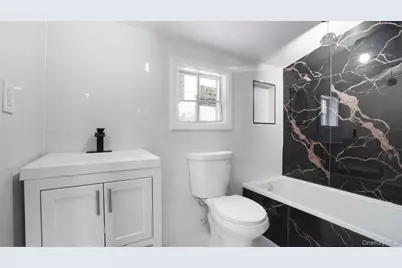 219 E 238th Street, Bronx, NY 10470 - Photo 18