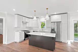 34 Innis Ave, Newburgh, NY 12550 - Photo 12