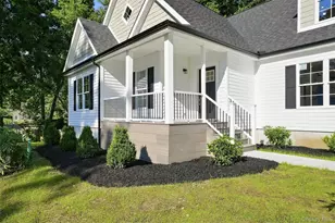 34 Innis Ave, Newburgh, NY 12550 - Photo 4
