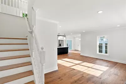 34 Innis Avenue, Newburgh, NY 12550 - Photo 8