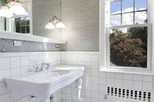 92 6th St, Garden City, NY 11530 - Photo 14