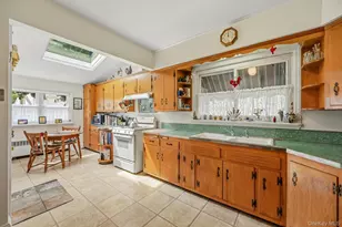 61 E Maple Ave, Suffern, NY 10901 - Photo 24