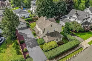 61 E Maple Ave, Suffern, NY 10901 - Photo 2