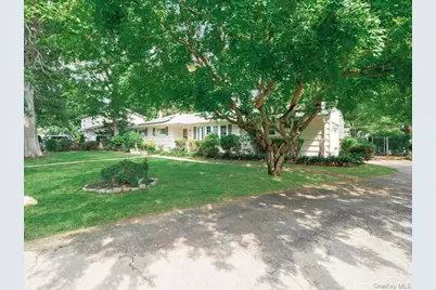 23 Hren Avenue, Huntington, NY 11743 - Photo 2