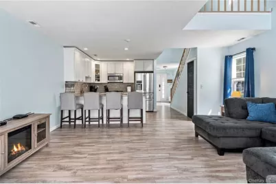 40 Quail Court, Manorville, NY 11949 - Photo 12