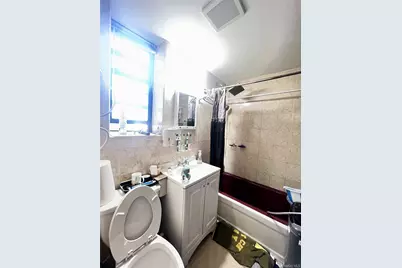 42-52 Layton Street #5C, Elmhurst, NY 11373 - Photo 8