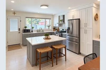 33-47 29th Street, Astoria, NY 11106 - Photo 4