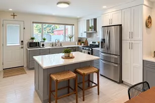 33-47 29th St, Astoria, NY 11106 - Photo 4