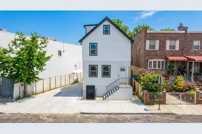 1148 E 211th Street, Bronx, NY 10469 - Photo 24