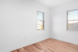 1148 E 211th St, Bronx, NY 10469 - Photo 16