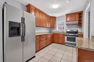 58-07 210th St, Oakland Gardens, NY 11364 - Photo 6