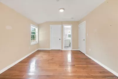 18920 117th Road, Saint Albans, NY 11412 - Photo 10