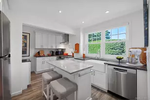 16 Robbins Ave, Amityville, NY 11701 - Photo 10
