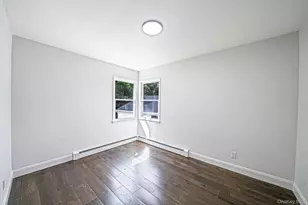 14 Millers Rd, Sound Beach, NY 11789 - Photo 18