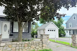 815 Carpenter Pl, Mamaroneck, NY 10543 - Photo 2