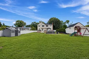 48 Fulton Blvd, Commack, NY 11725 - Photo 24