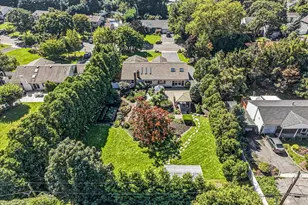 31 Dehan St, Smithtown, NY 11787 - Photo 38