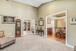 31 Dehan St, Smithtown, NY 11787 - Photo 8