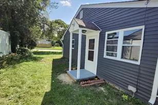 73 Morton St, Port Jefferson, NY 11776 - Photo 26