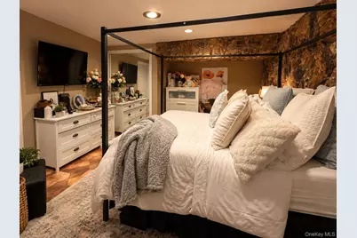 42 Birch Road, New York, NY 10303 - Photo 8