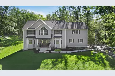 112 Elise Drive, Middletown, NY 10941 - Photo 2