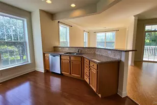 621 Regency Drive, Fishkill, NY 12524 - Photo 10