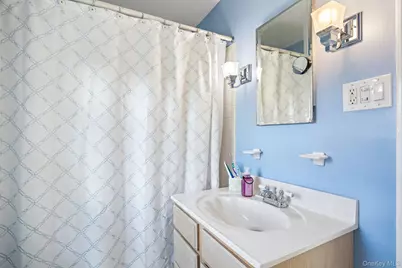 309 Bellevue Avenue, Yonkers, NY 10703 - Photo 36