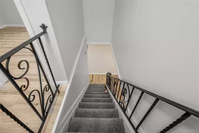 173-43 103 Avenue, Jamaica, NY 11433 - Photo 20