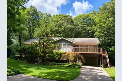 31 Ridge Road, Smithtown, NY 11787 - Photo 1