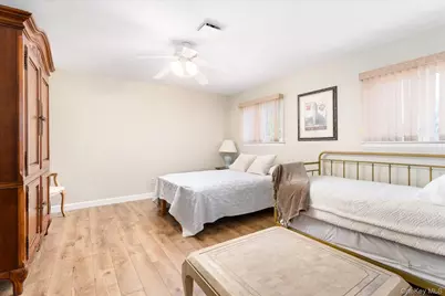 1102 Gotham Path, Saint James, NY 11780 - Photo 18