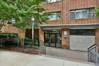100 Clinton Avenue #1F, Mineola, NY 11501 - Photo 2