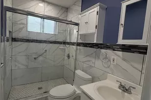 [Address not provided], Bay Shore, NY 11706 - Photo 6