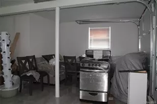 529 Spur Dr N, Bay Shore, NY 11706 - Photo 36