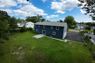 529 Spur Dr N, Bay Shore, NY 11706 - Photo 32