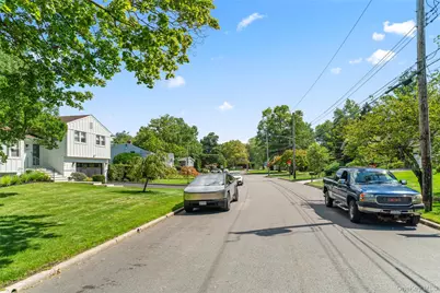199 Winding Brook Road, New Rochelle, NY 10804 - Photo 36