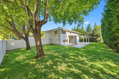 201 Smithtown Polk Boulevard, Centereach, NY 11720 - Photo 6