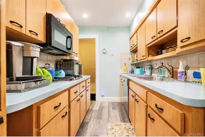2612 150th Street, Whitestone, NY 11354 - Photo 20