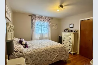 9 Jersey Street, Deer Park, NY 11729 - Photo 6