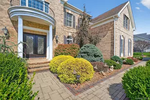 144 Shamrock Hills Dr, Wappingers Falls, NY 12590 - Photo 4