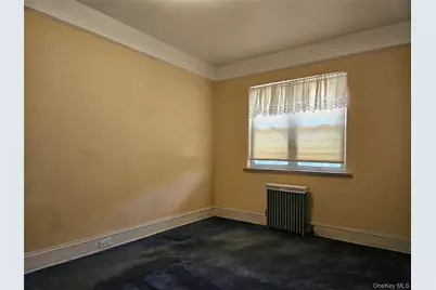 8121 77th Avenue, Glendale, NY 11385 - Photo 8