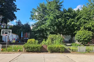 81-21 77th Ave, Glendale, NY 11385 - Photo 14
